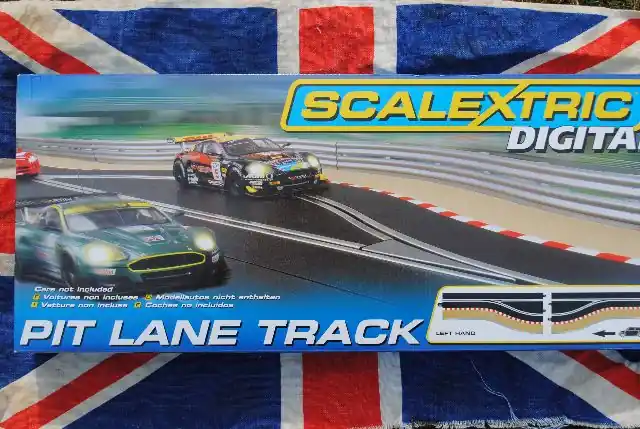 Nieuw ScaleXtric C7014 PITSTRAAT LINKS